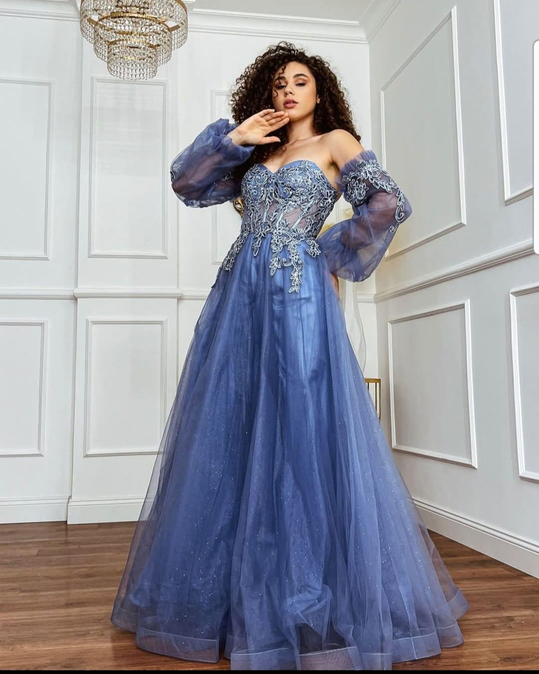 Rochie de Ocazie „Narcisa” – Tulle Albastru Lavandă cu Aplicații