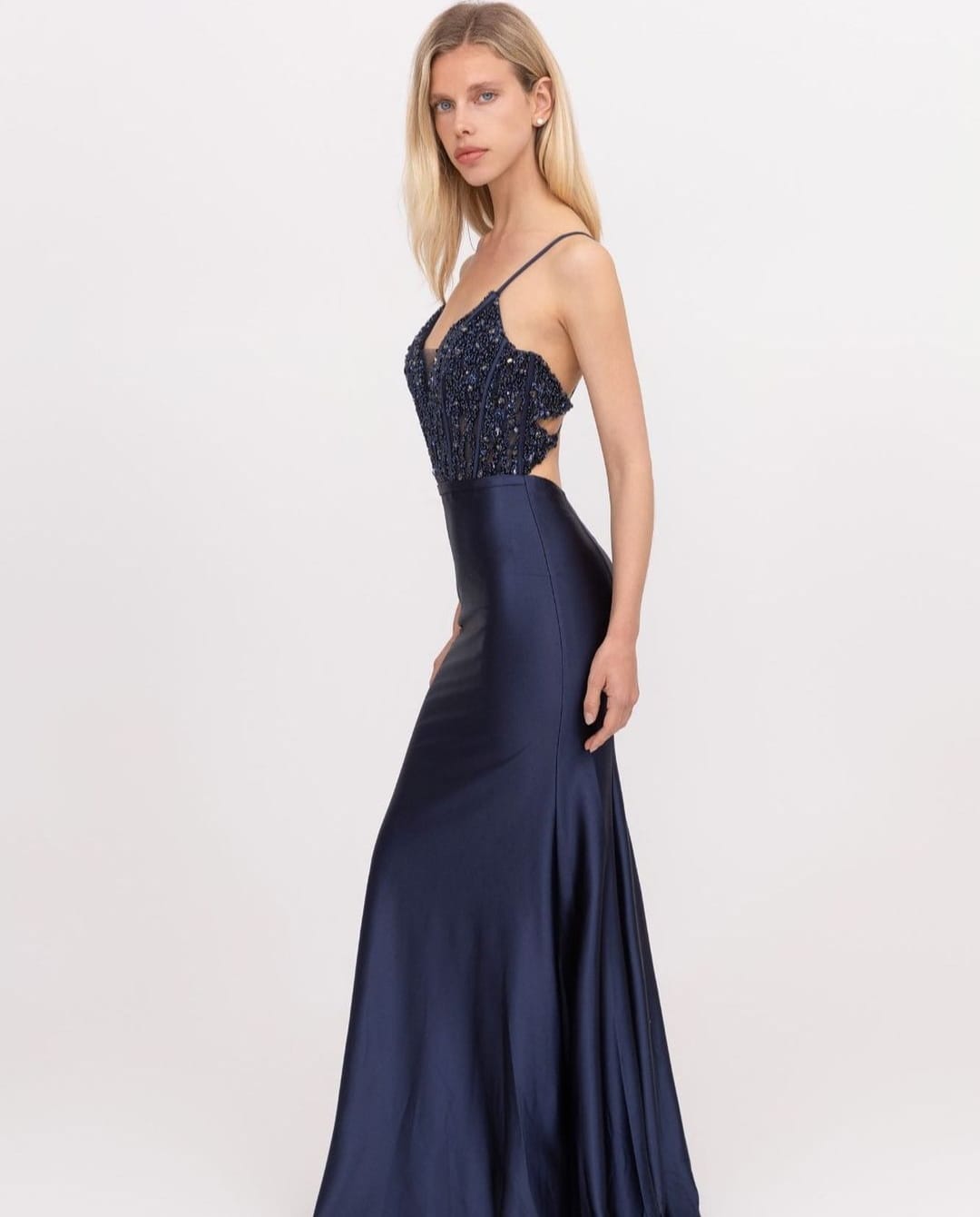 Rochie Diva Royal – Bleumarin, cu Paiete și Fustă Satinată