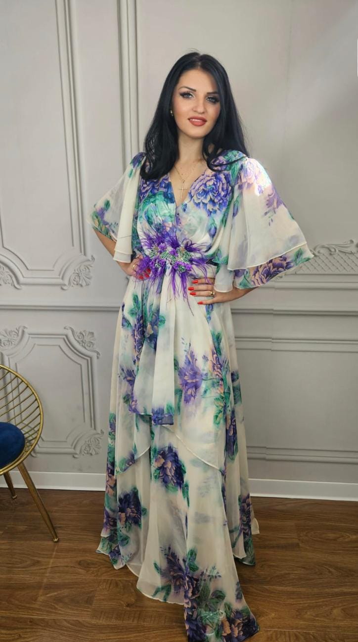 Rochie lungă vaporoasă cu flori – Rochia Vienna