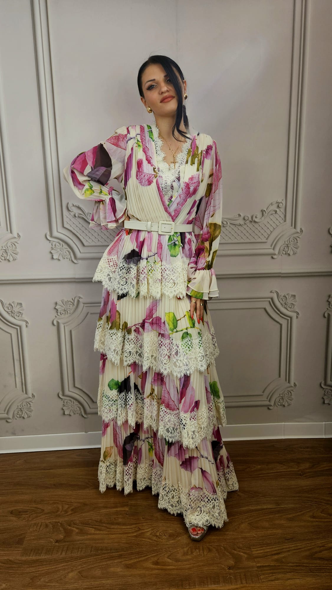 Rochie cu volane si broderie – Rochia Verona