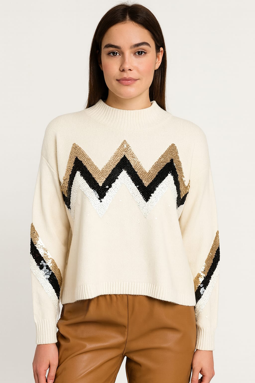 Pulover crem cu paiete în zig-zag – tricot elegant pentru ținute de toamnă-iarnă | Diva Exclusive Fashion