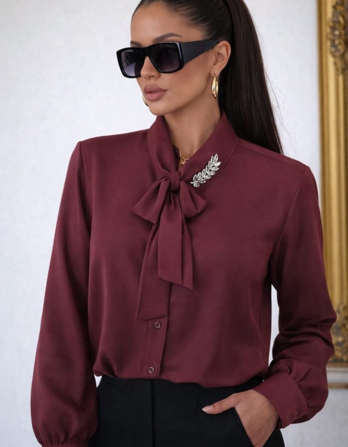 Cămașă Elegantă Cu Fundă Si Detalii Stralucitoare